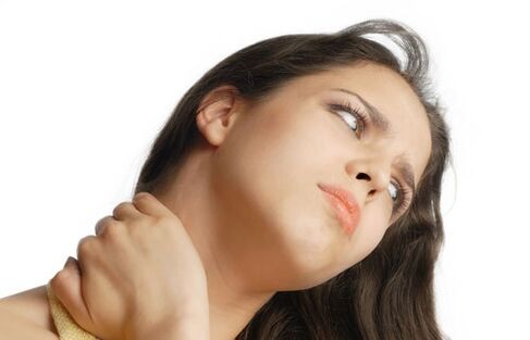 Dolore al collo dovuto all'osteocondrosi, come trattarlo